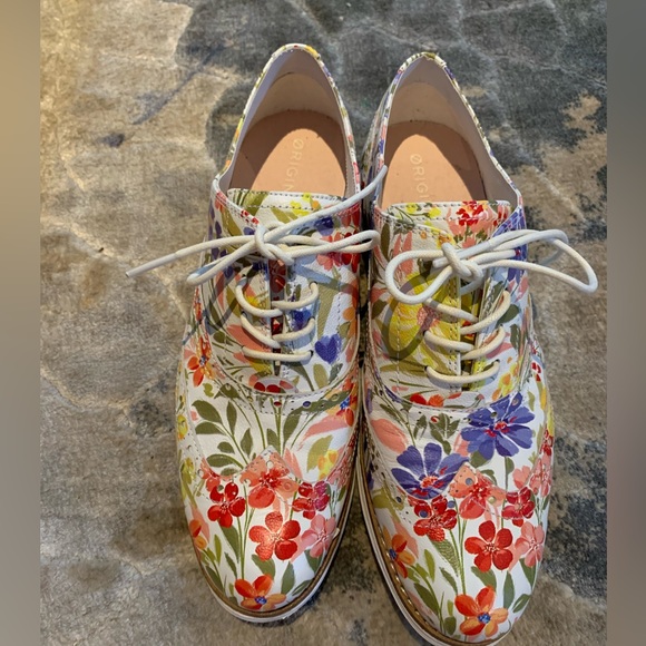 Cole Haan Original Zero Grand - Leather Floral - SZ7 - Picture 5 of 5
